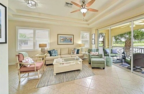 Braden River Condo | Golf & Waterfront View in Premier Waterlefe Condo! Rent Your Slice of Paradise!