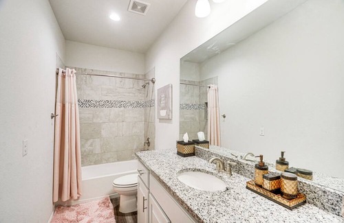 Odessa House | Spacious Odessa Townhome - 6 Mi to City Center