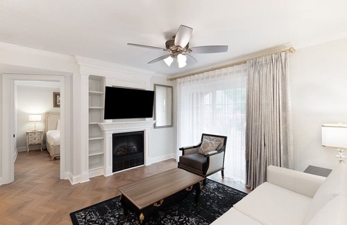Williamsburg Condo | One bedroom Villa at Westgate in HISTORIC Williamsburg, VA!! June 9th-June 16th