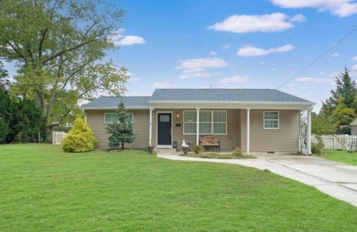 Somers Point House | Luxury home minutes from Ocean City, Margate, Cape May and Atlantic City.