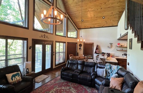 Nashoba Cabin | Walla Walla, Secluded River Paradise in Kiamichi Mountains
