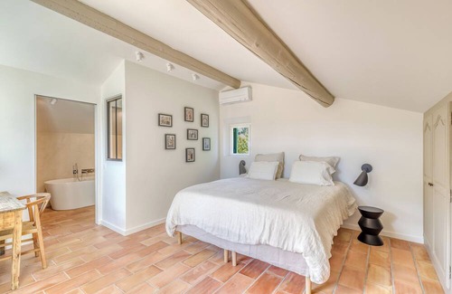 Goult House | La Rabassière ( meaning Truffière in Provencal)