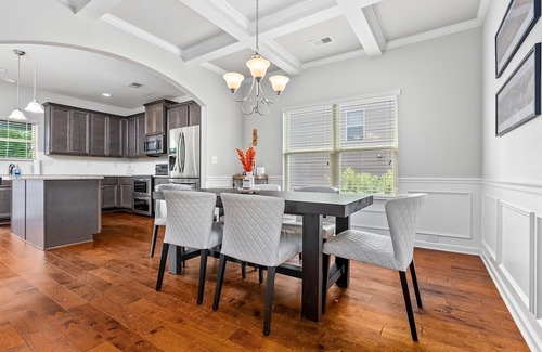 Opelika House | Perfect for the entire family! Fire Pit! Convenient Location!