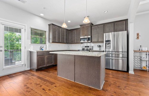 Opelika House | Perfect for the entire family! Fire Pit! Convenient Location!