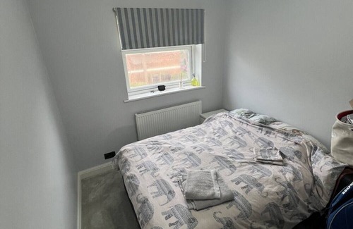 Ealing Broadway Apartment | Bright and modern flat 5 mins from Ealing Broadway station and town centre