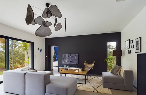 Cornillon-Confoux House | Villa Cornillon-Confoux, 3 bedrooms, 6 persons