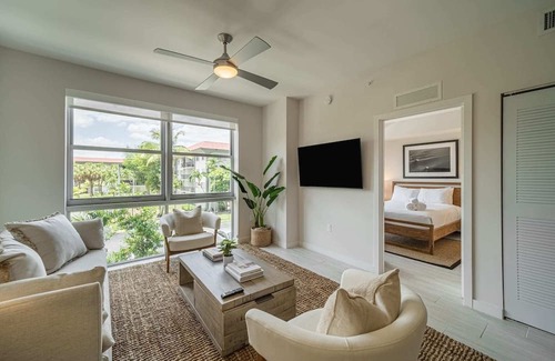 Glenvar Heights Apartment | #213 - Tucker Dadeland