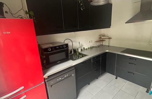 Vitry-sur-Seine Apartment | Duplex Plein Pieds Avec Jardin et Terrasse au Pied du Tramway à 10 min de Paris