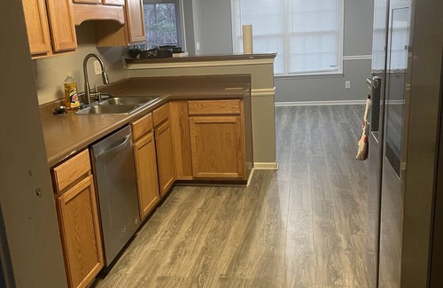 Snellville House | The Getaway 3 bdrm-2ba