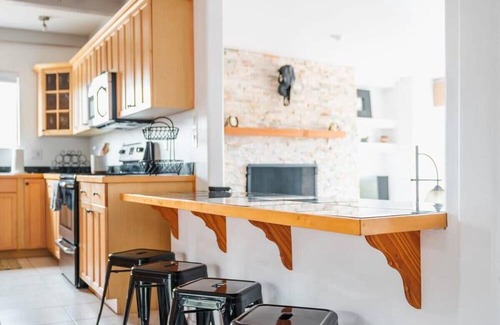 Cave Creek House | Panoramic Desert Views | Southwest Cowboy Vibes