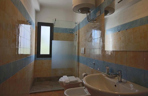 Santa Teresa di Gallura Apartment | smeraldina 1 - Two Bedroom Apartment, Sleeps 6