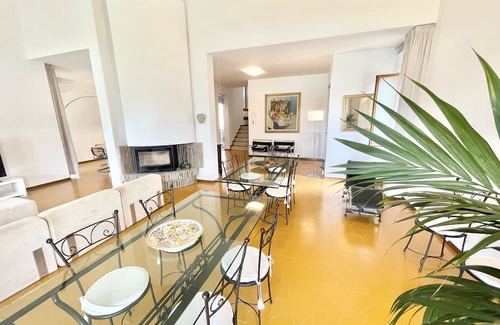 Pietrauta Villa | Villa Sole Vino - slps 14 in beds, inc 2 children + extra children in camp beds
