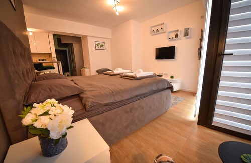 Medijana Apartment | Urban apartment