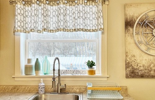 Ishpeming Apartment | Superior Stay and Play. Bright and cheery full size apartment near trails