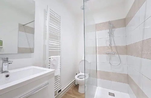 Moulins Apartment | LES PORTES DE PARIS