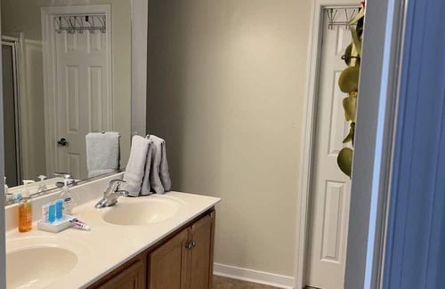 Midlothian House | Welcome to suburbia! 3bedroom townhome in Midlothian - close to 288 & Powhite!