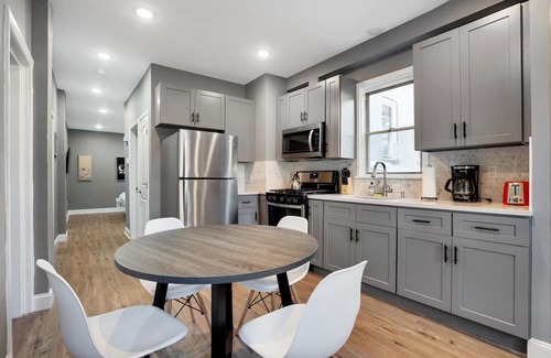 Roselle Park Apartment | Very Affordable & New!6 Beds Apt in Roselle Park,NJ! Near Schools. Pet Friendly!