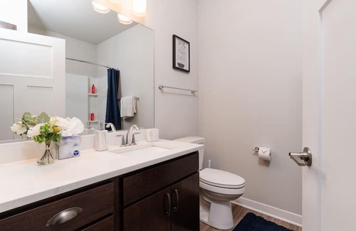 West Dundee Apartment | Corporate Housing by MGM