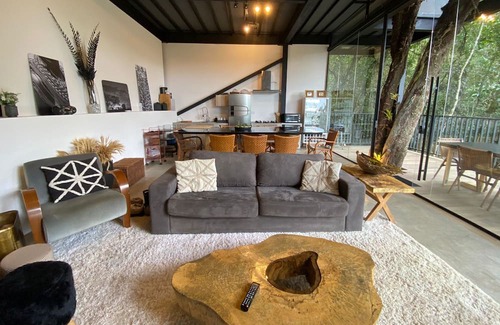 Campos do Jordao Cottage | Casa da Mata - Unique Stay em Campos com Muito Estilo no Meio da Natureza