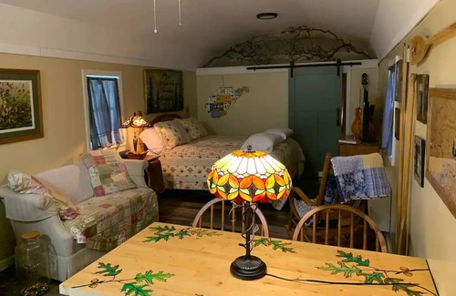 Mount Nebo House | Among the Oaks at Summersville Lake