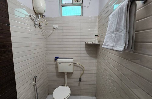 Varanasi Apartment | Comfy Home 3BHK