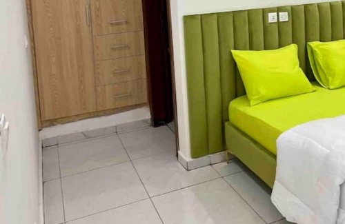 Cocody Apartment | La Premier League 2 au Nouveau CHU