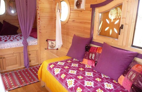 Sedeilhac House | Homerez - Beautiful bungalow for 4 ppl. with terrace at Sédeilhac