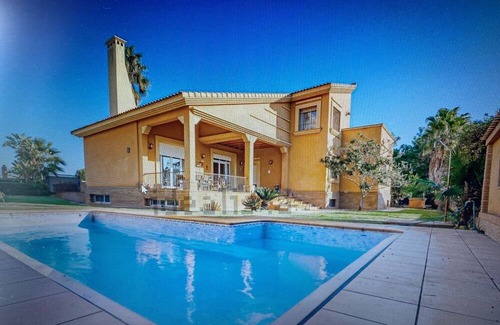 Aljaraque Ski Chalet | Excellent Chalet next to the beach and golf course