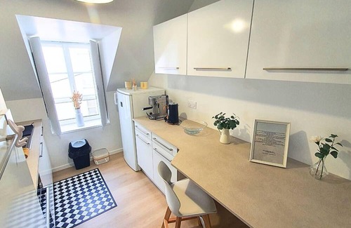 Dinan Apartment | Bright, cozy apartment in the heart of Dinan