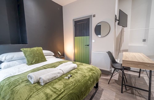 Beeston Apartment | Cosy retreat | Pass the Keys