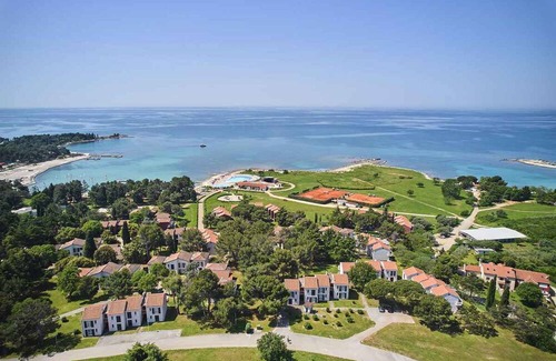 Katoro Apartment | Holiday apartment with WiFi and half board
