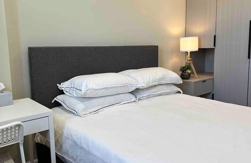 Auburndale Apartment | Lovely room in shared house!