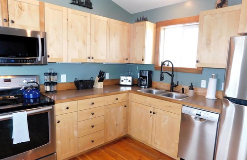 Ashton Cabin | Fisherman's Delight! Family friendly cabin with Teton Mountain views!