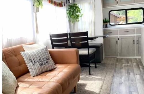 Sequim House | Cozy Camper in Sunny Sequim