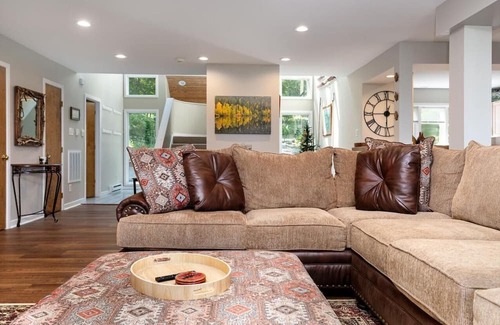 Nellysford House | Nancy's Edelweiss with Wintergreen Advantage