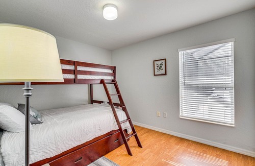 Dunnellon House | Dunnellon Home w/ Lanai - Close to Hikes!