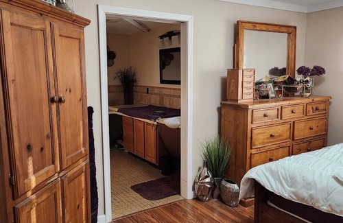 Skaneateles House | Skaneateles Vacation Home ADA Accessible
