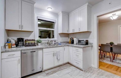 Vallejo House | La Vista!!