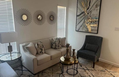 Rosenberg House | Beautiful comfortable one bed room home.