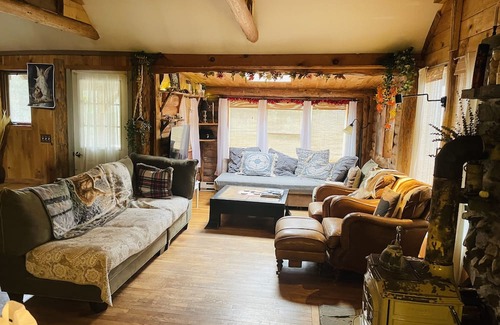 Sparrow Bush Cabin | The Castros Cabin. Sparrow bush