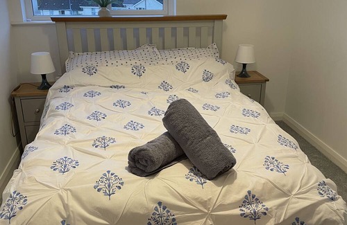Ballycastle House | Fabulous holiday cottage on the North Coast 3 minute drive to beach!