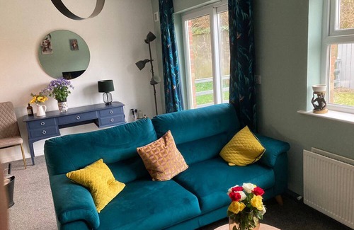 Ballycastle House | Fabulous holiday cottage on the North Coast 3 minute drive to beach!