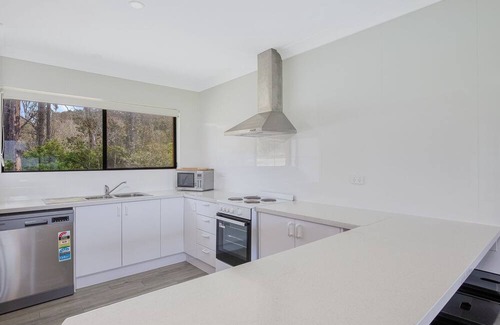 Barragga Bay Apartment | Cuttagee Beach Cottages 6