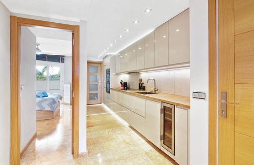 Pueblo Mascarat Apartment | Apartment 'Altea Dorada' with Sea View, Wi-Fi and Air Conditioning