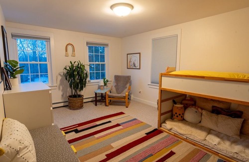 South Portland House | Spacious Home with Private Pool - Ideal for Family Getaways and Extended Stays