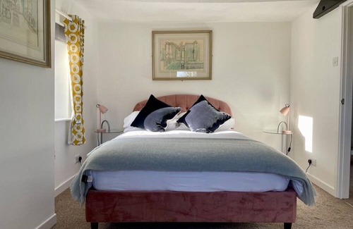 Llanfarian Apartment | The perfect stay to enjoy Cardigan Bay! A beautiful and comfortable apartment.