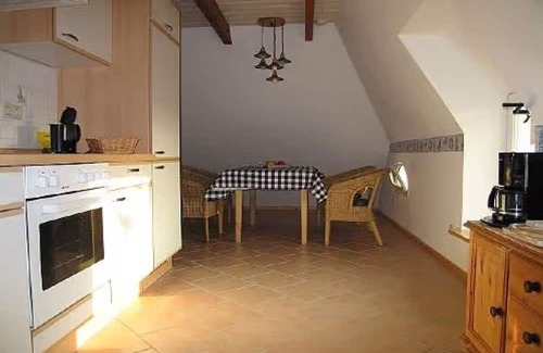 Fedderswarf Apartment | Apartment 'Ferienwohnung Nordwarft' with Private Terrace, Private Garden and Wi-Fi