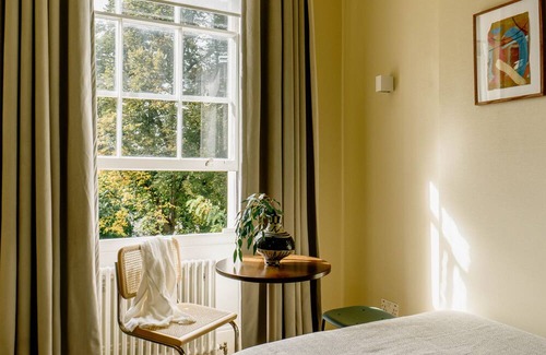 Thamesmead East Apartment | Primrose Hill Studio #39