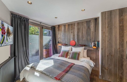 Courchevel Villa | Apartment Olivia - Three Bedroom Villa, Sleeps 6