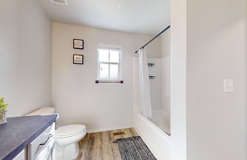 Meridian House | Newly built home with large fenced yard, 2 living rooms & great kitchen